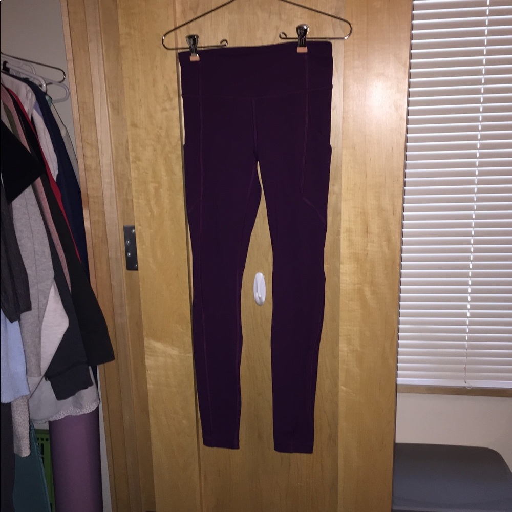 Lululemon Purple leggings with pockets